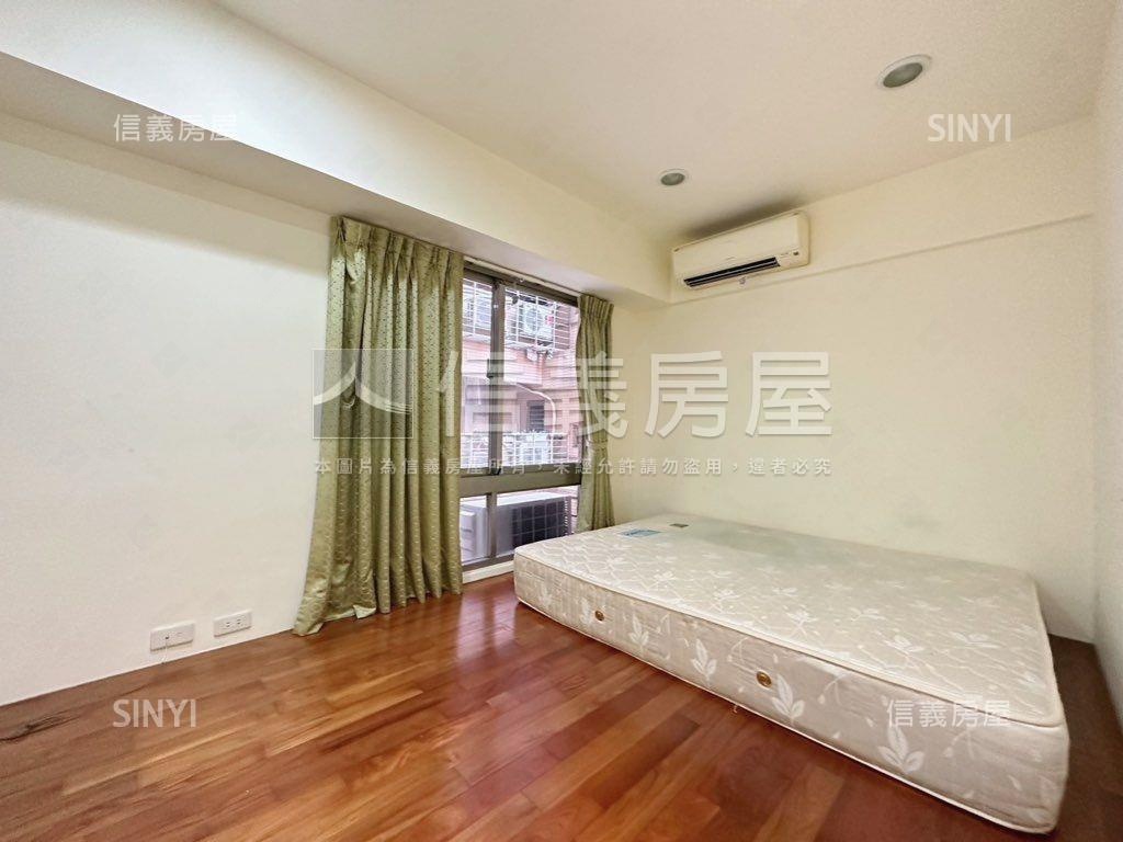 皇翔太陽城高樓四房車位房屋室內格局與周邊環境