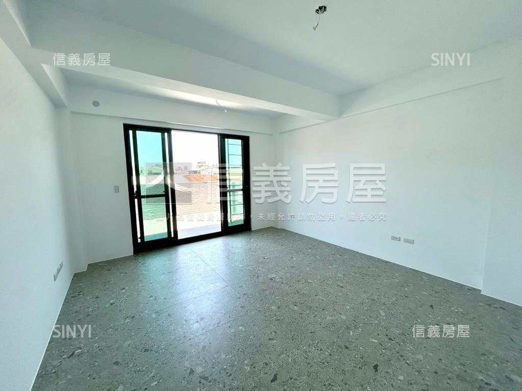 西區全新電梯店套房屋室內格局與周邊環境