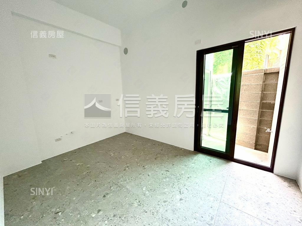 西區全新電梯店套房屋室內格局與周邊環境