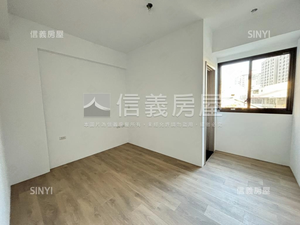 西區全新電梯店套房屋室內格局與周邊環境