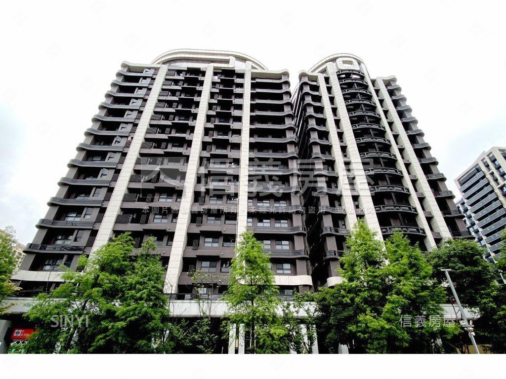 江子翠捷運仰真景觀大兩房房屋室內格局與周邊環境