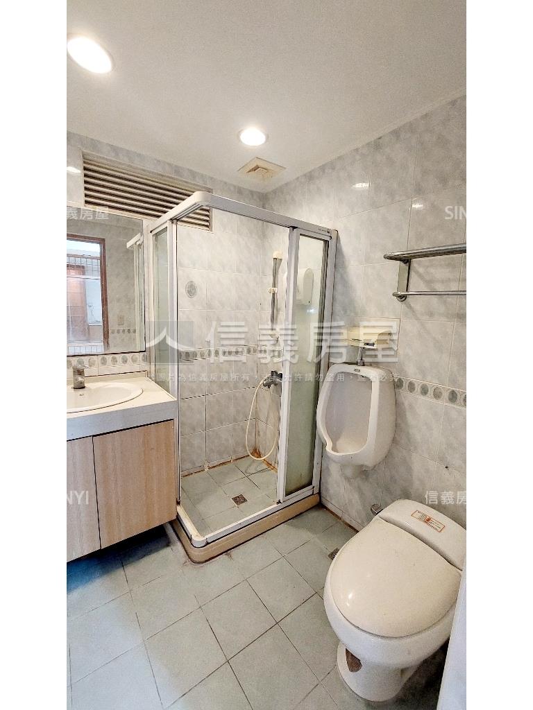 近捷運成家美宅房屋室內格局與周邊環境