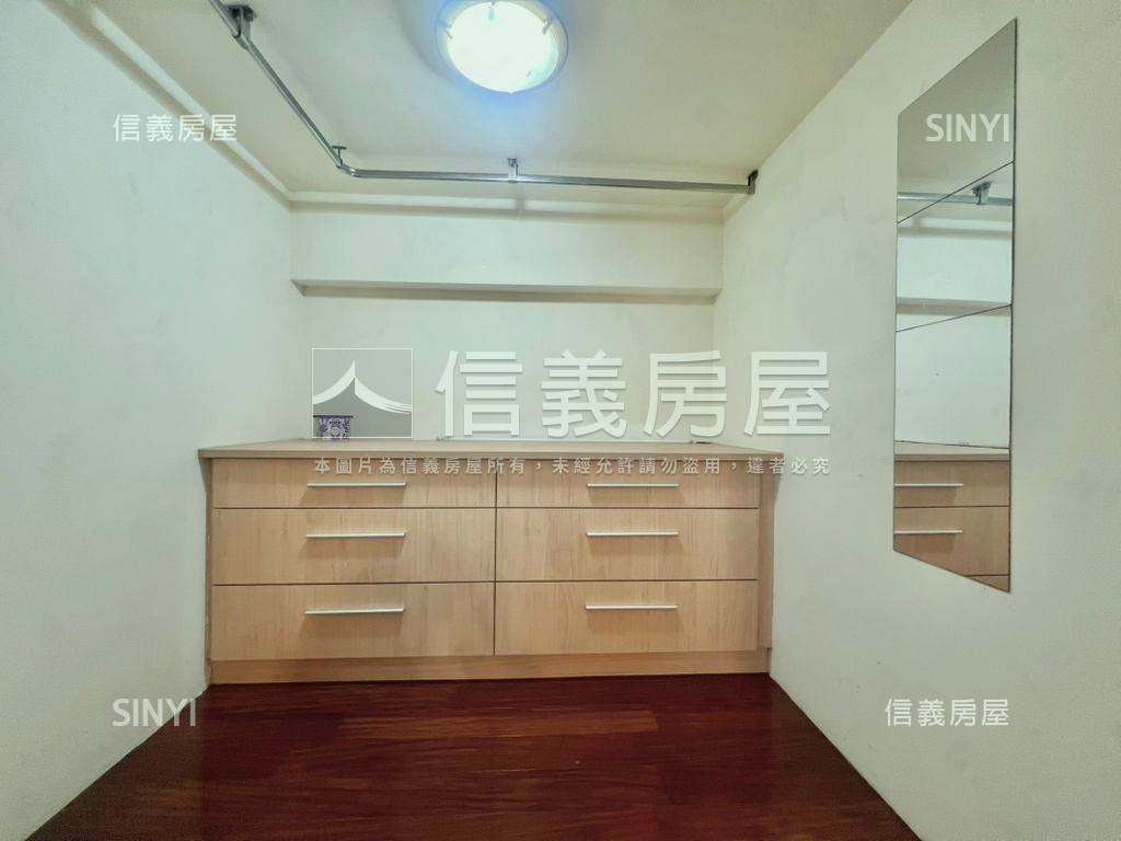 心鑽城堡優質套房房屋室內格局與周邊環境