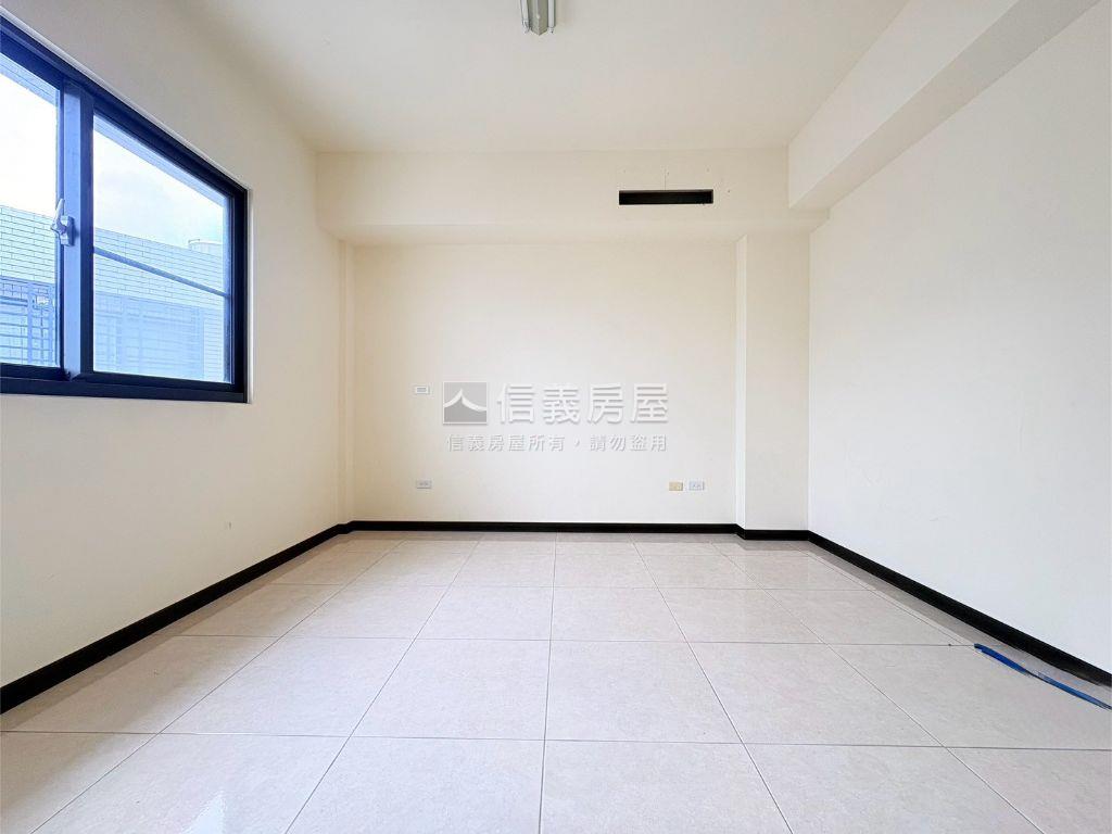 官田鎮中路透天房屋室內格局與周邊環境