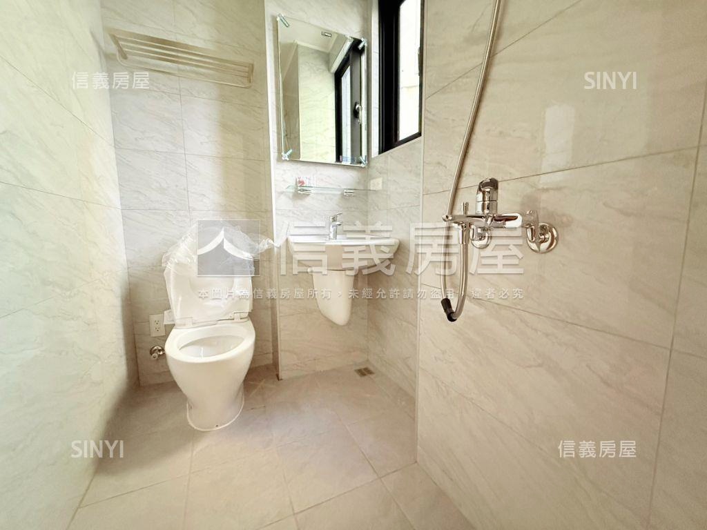 富暘花悅電梯別墅房屋室內格局與周邊環境