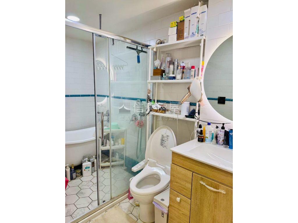 溫馨裝潢電梯透天房屋室內格局與周邊環境