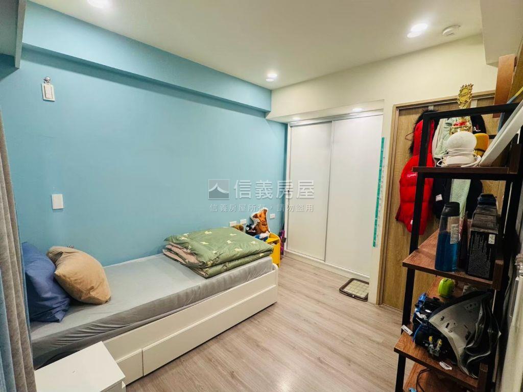 溫馨裝潢電梯透天房屋室內格局與周邊環境