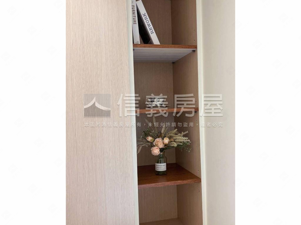 亮靚！高樓邊間２房２衛房屋室內格局與周邊環境