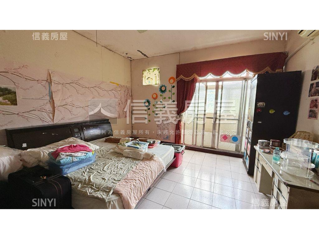 沙鹿正台灣大道上邊間透天房屋室內格局與周邊環境