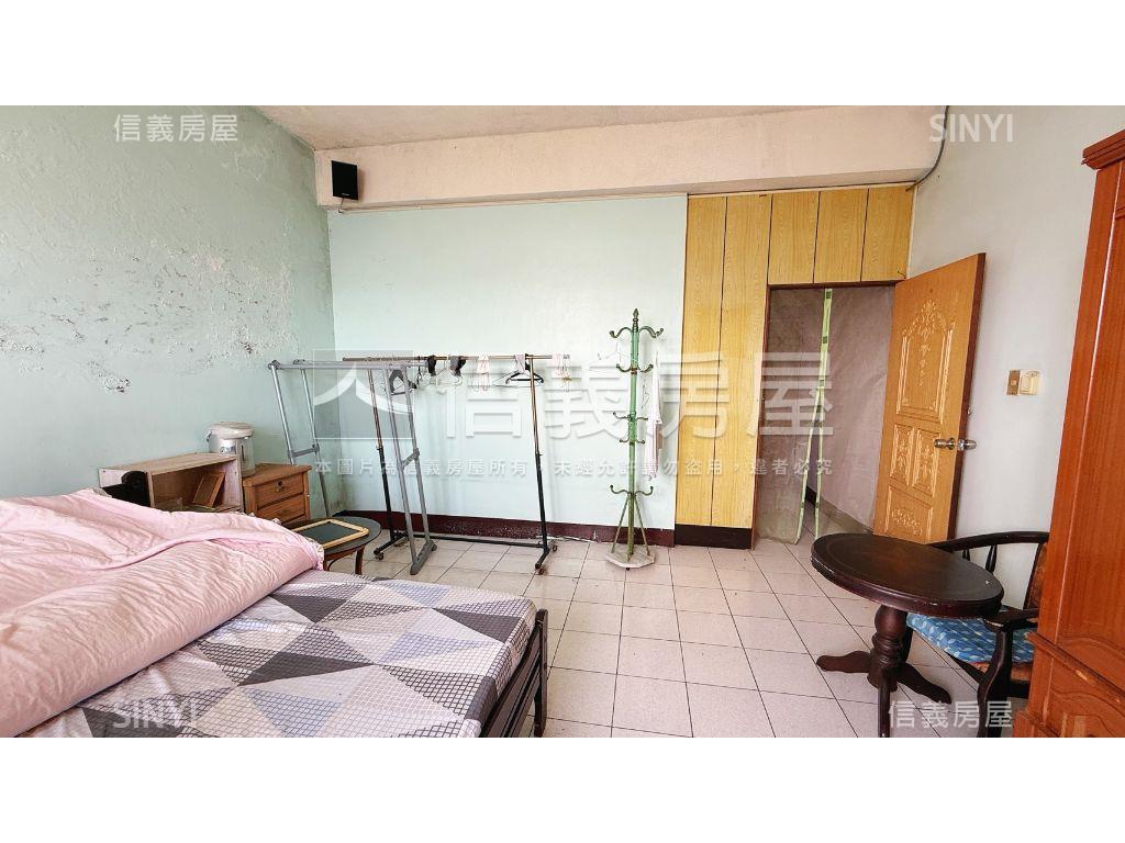 沙鹿正台灣大道上邊間透天房屋室內格局與周邊環境