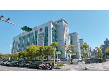 Ａ７捷運大亮波波邊間