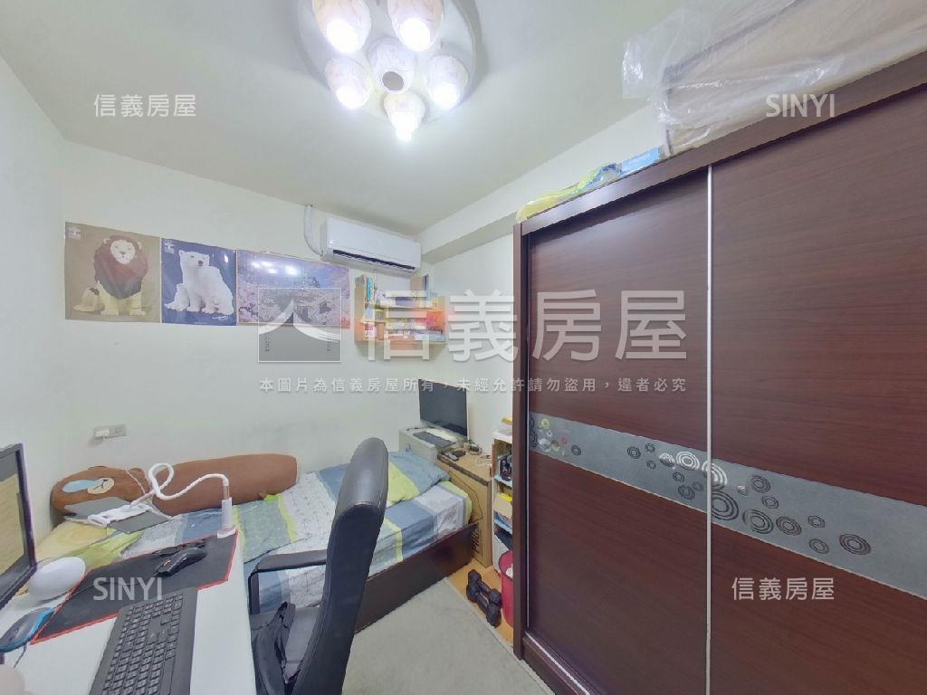 未來萬大線面寬大空間壹樓房屋室內格局與周邊環境