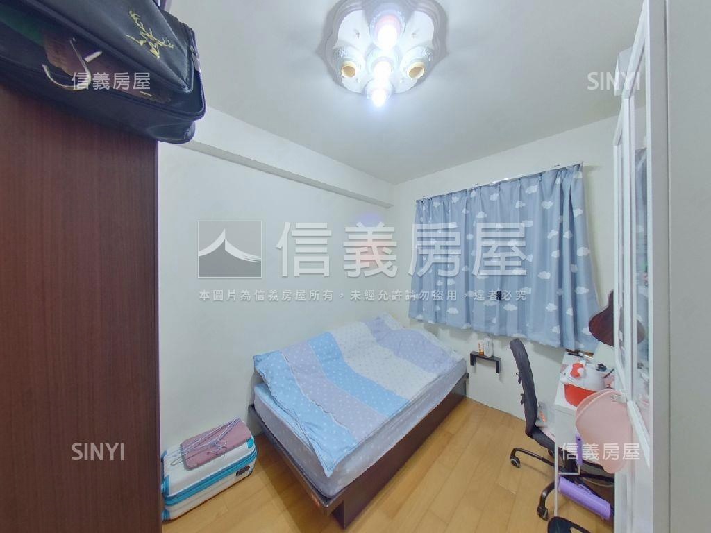 未來萬大線面寬大空間壹樓房屋室內格局與周邊環境