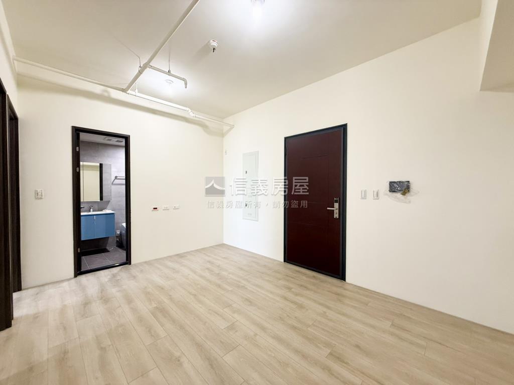 達麗世界仁全新二房平車房屋室內格局與周邊環境