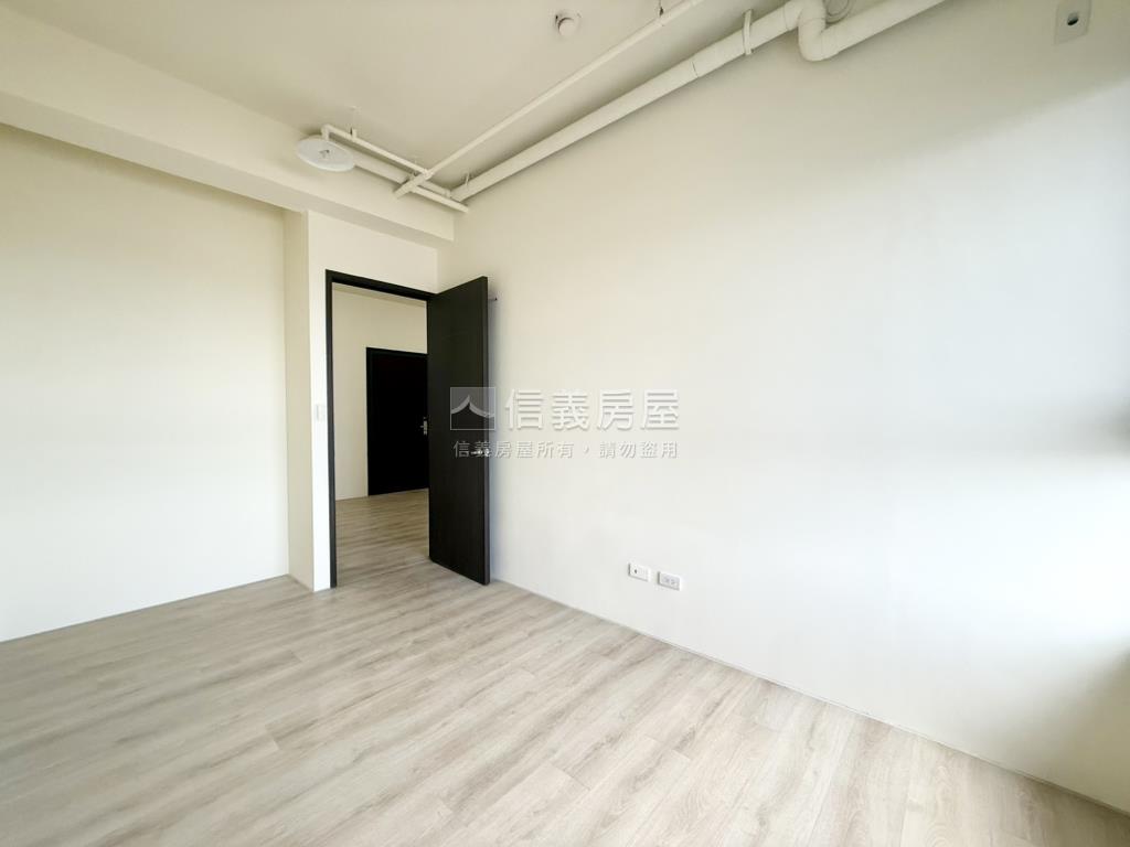 達麗世界仁全新二房平車房屋室內格局與周邊環境