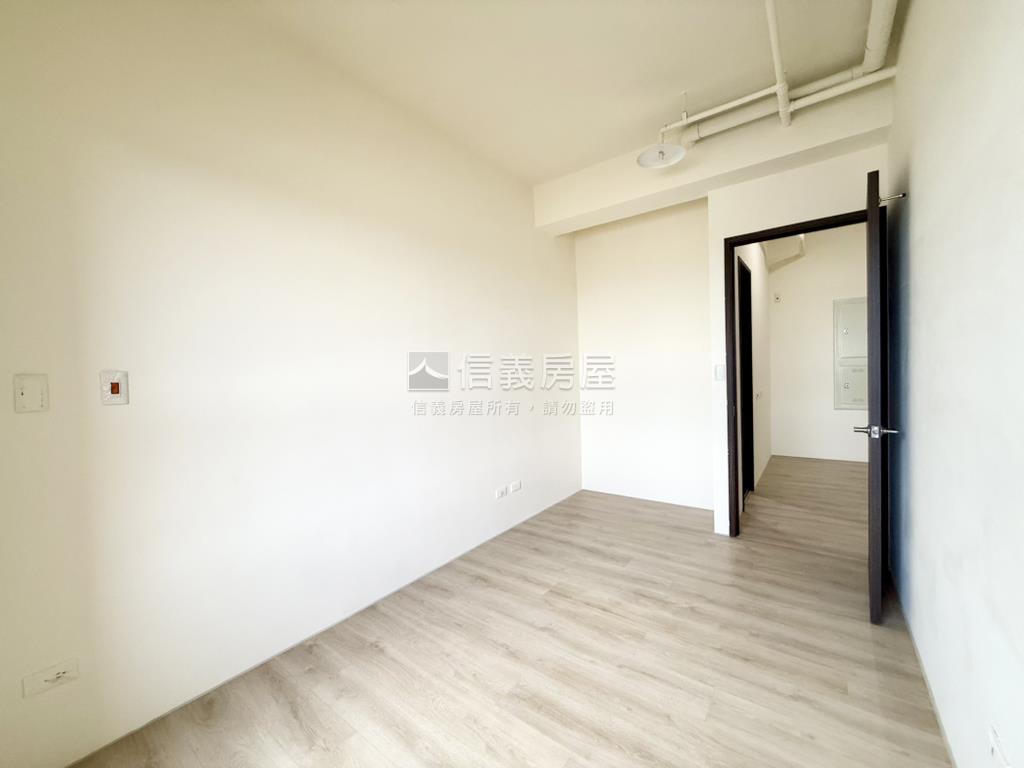 達麗世界仁全新二房平車房屋室內格局與周邊環境