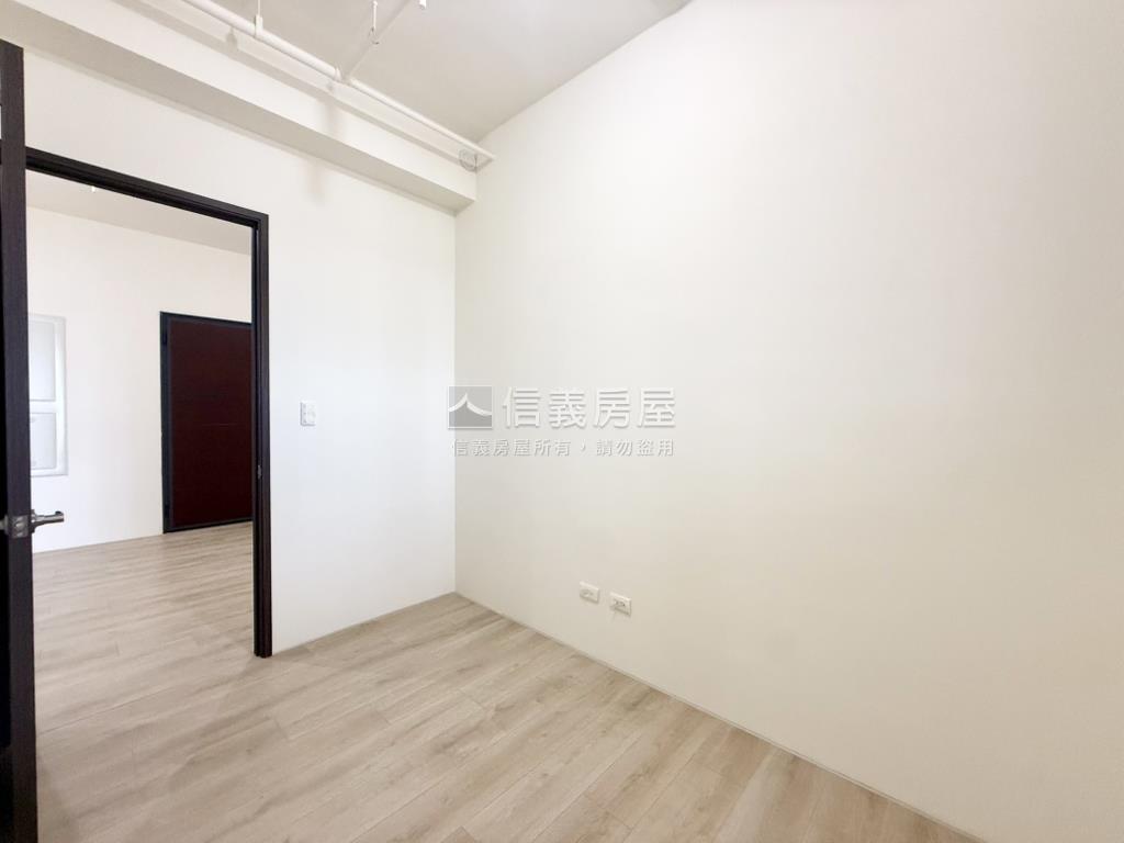 達麗世界仁全新二房平車房屋室內格局與周邊環境