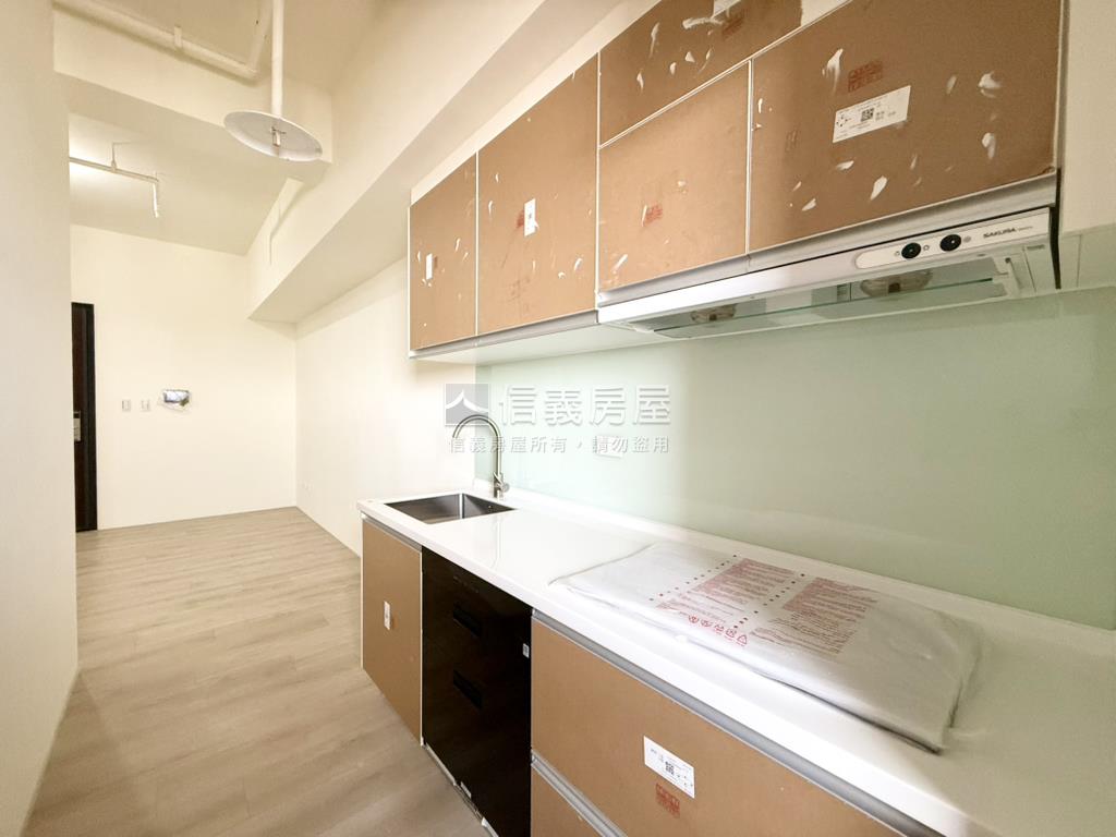 達麗世界仁全新二房平車房屋室內格局與周邊環境