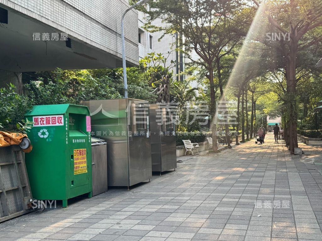 公園首席－景觀電梯房房屋室內格局與周邊環境