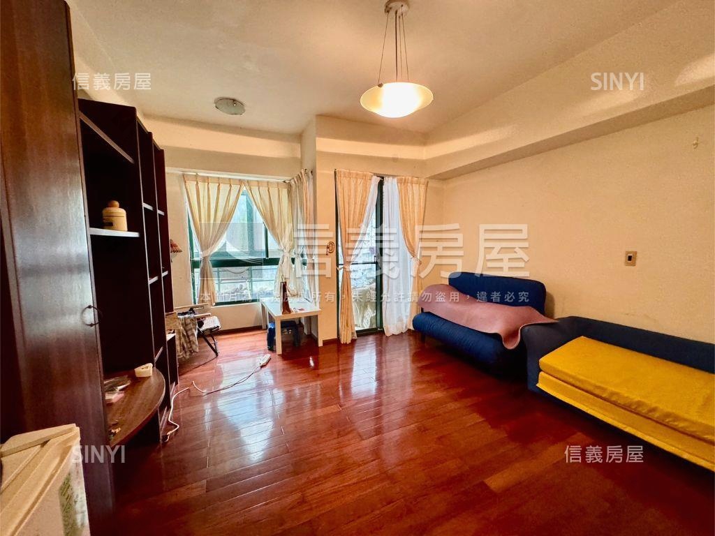 稀有金山溫泉套房房屋室內格局與周邊環境