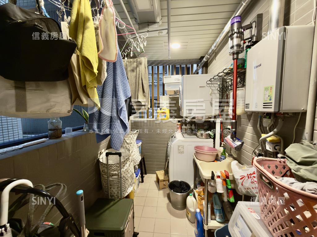都美艷捷運邊間三房房屋室內格局與周邊環境