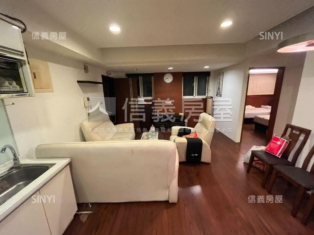 木柵捷運比佛利名家華廈房屋室內格局與周邊環境