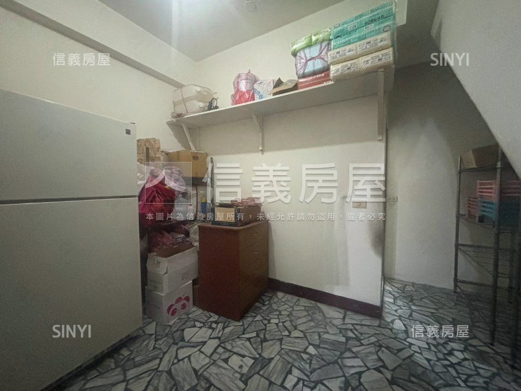 近三重國小站大空間透天房屋室內格局與周邊環境