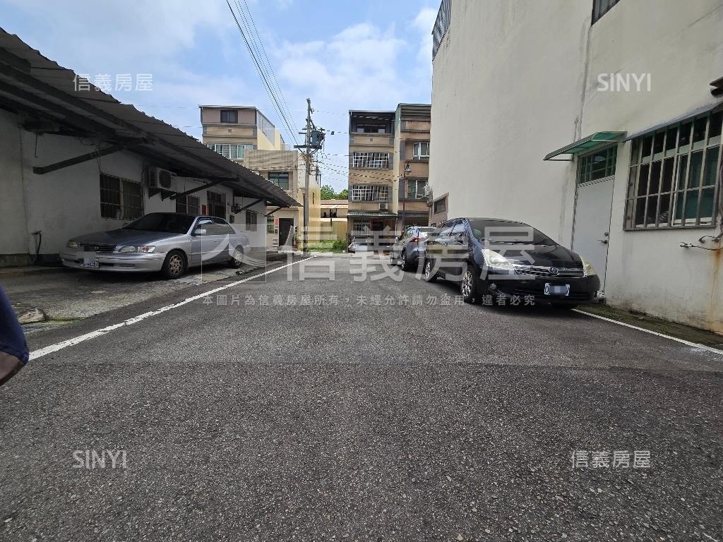 ⭐夯石岡土地長條型基地房屋室內格局與周邊環境