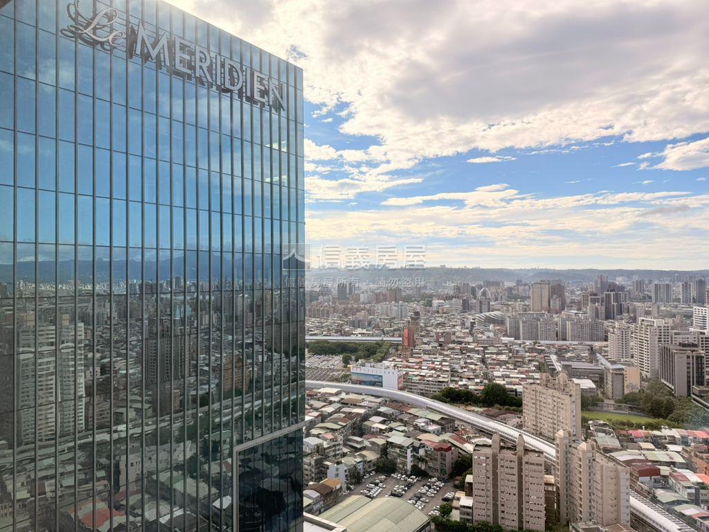 專任★馥華艾美指標豪宅房屋室內格局與周邊環境
