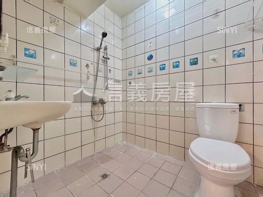 培英學區一層一戶房屋室內格局與周邊環境