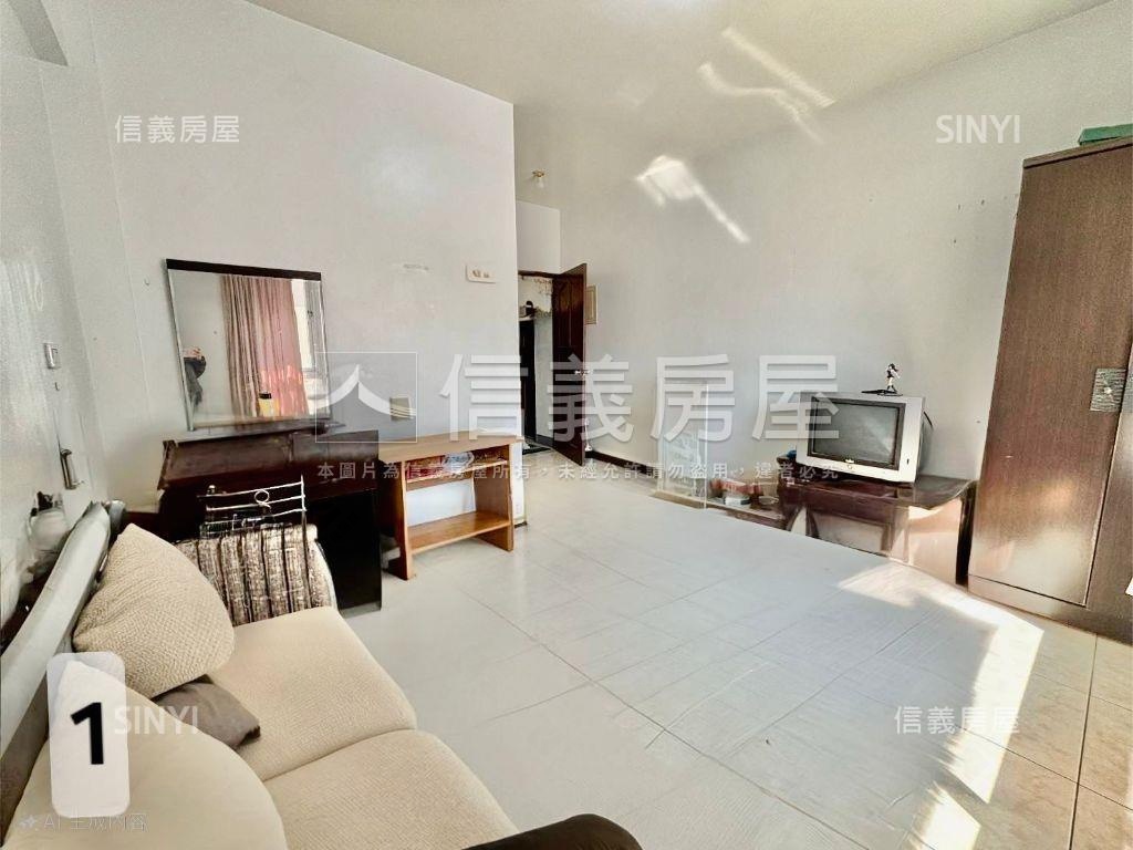 楠梓三角窗騎樓金透店房屋室內格局與周邊環境