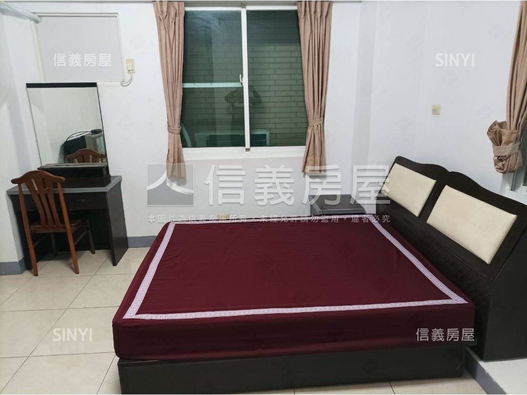 楠梓三角窗騎樓金透店房屋室內格局與周邊環境