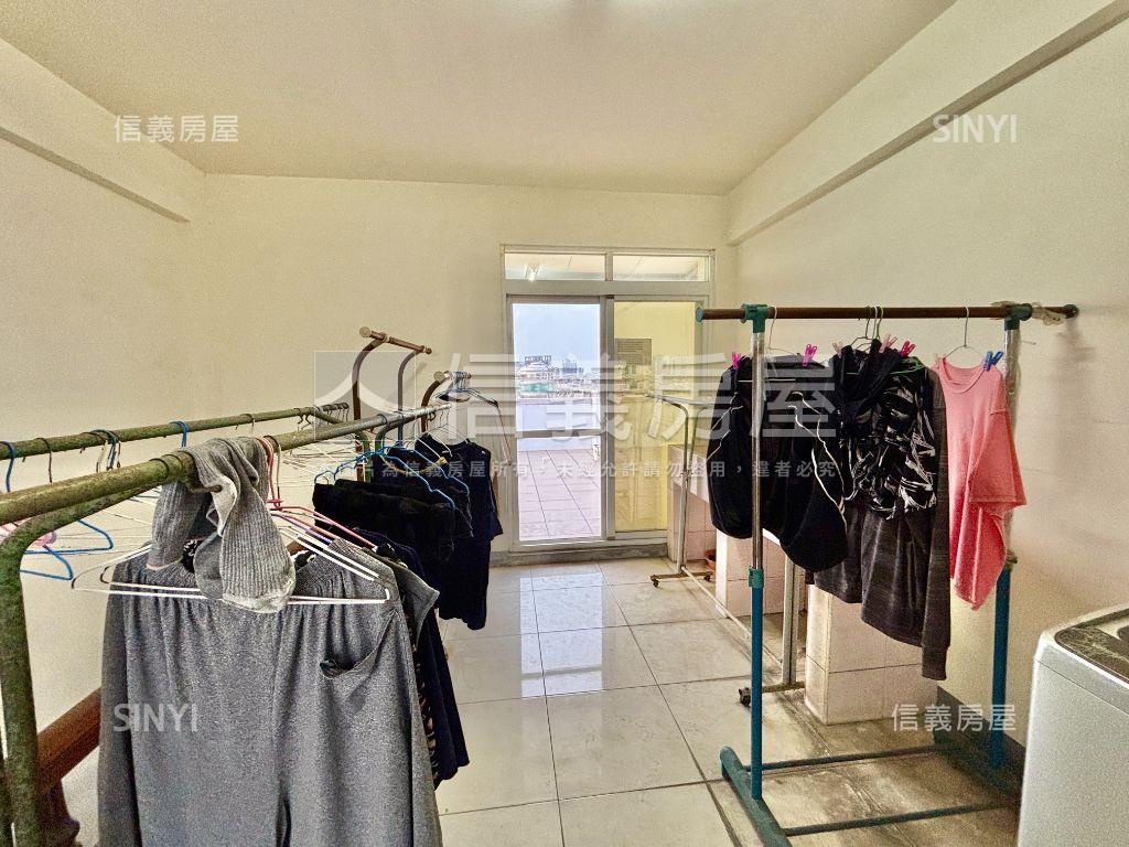 楠梓三角窗騎樓金透店房屋室內格局與周邊環境