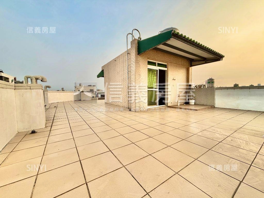 楠梓三角窗騎樓金透店房屋室內格局與周邊環境