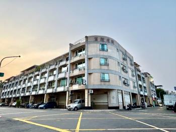 楠梓三角窗騎樓金透店