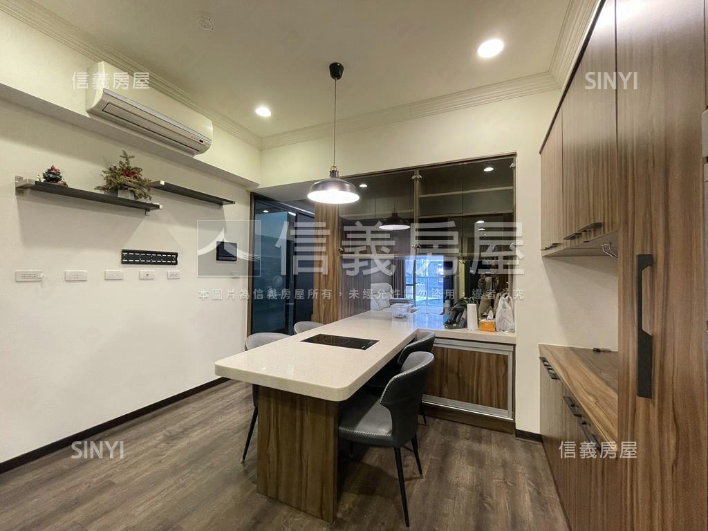 近未來中國醫ＢＯＴ美四房房屋室內格局與周邊環境