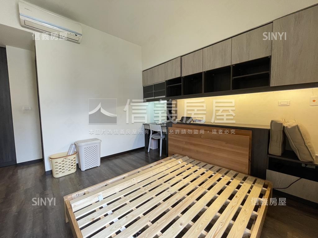 近未來中國醫ＢＯＴ美四房房屋室內格局與周邊環境