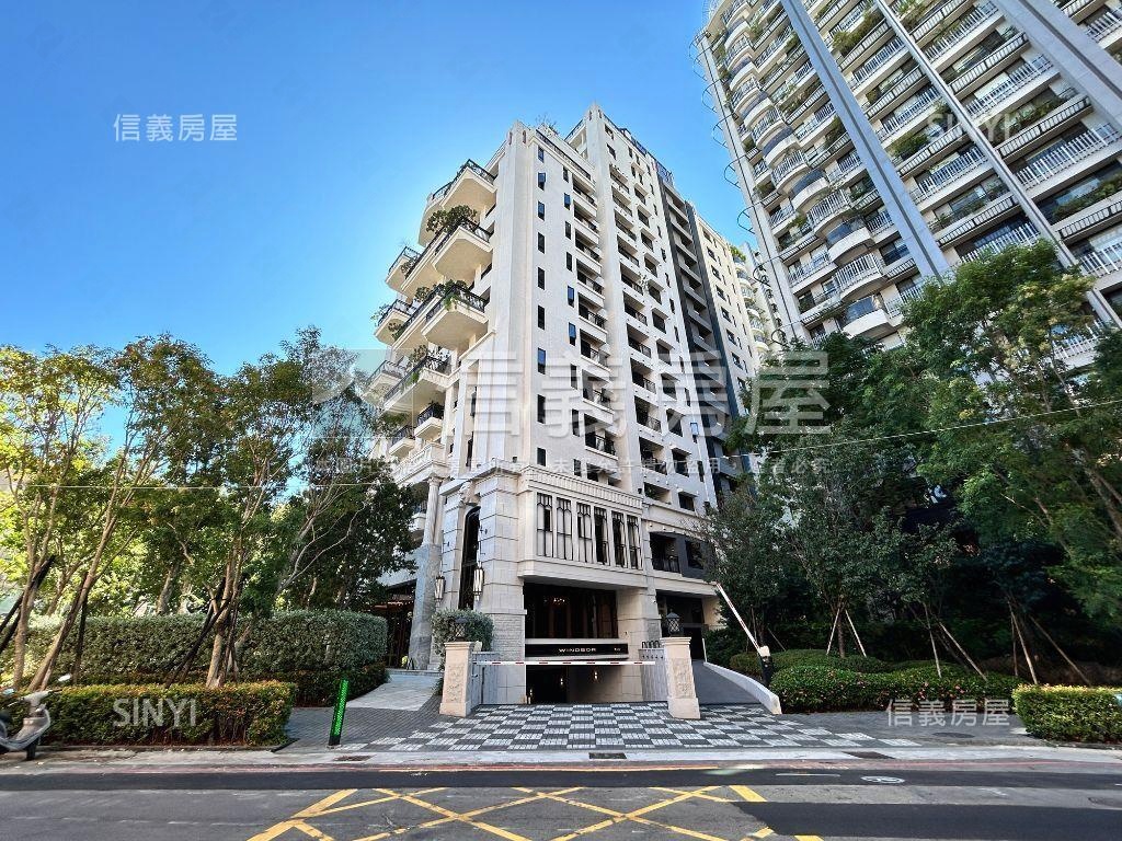 時代溫莎現隔二房平面車位房屋室內格局與周邊環境