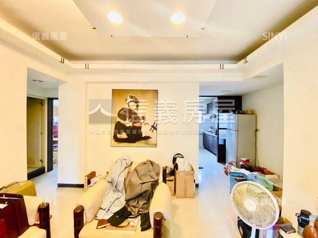內湖捷運－綠景首購三房房屋室內格局與周邊環境