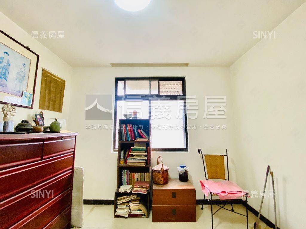 內湖捷運－綠景首購三房房屋室內格局與周邊環境