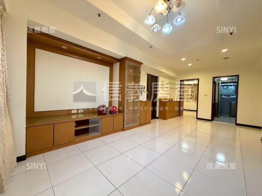 法國愛樂方正三房房屋室內格局與周邊環境