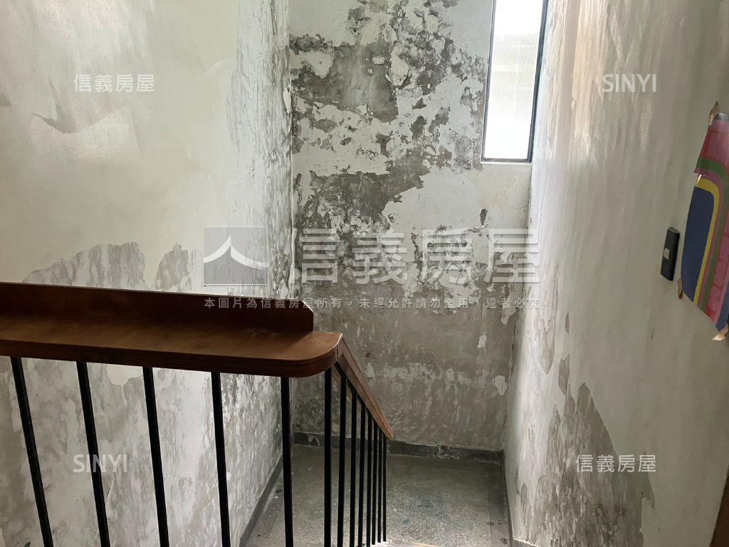 北區國強街大地坪透天房屋室內格局與周邊環境