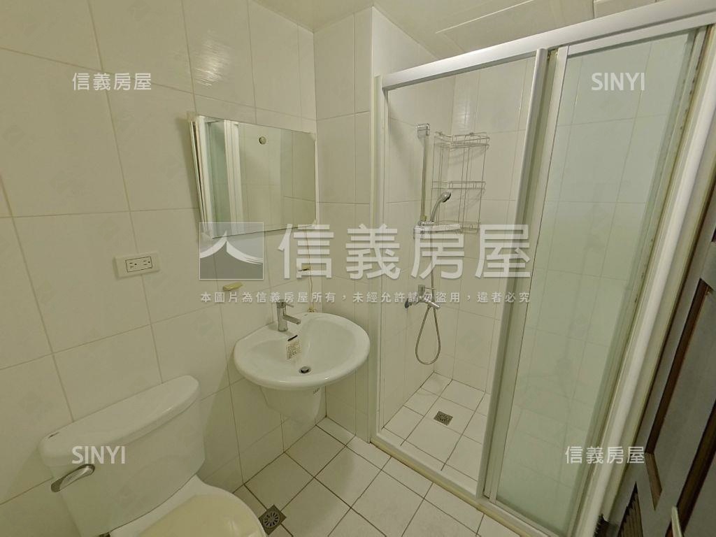 傳佳謙里三房車位房屋室內格局與周邊環境