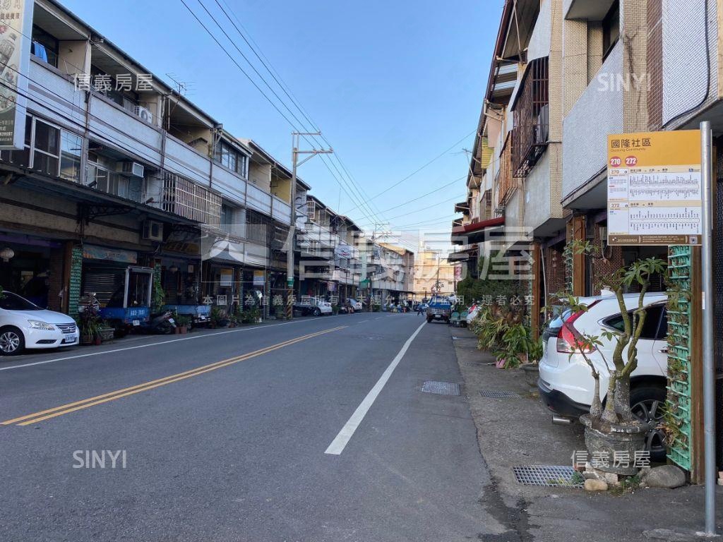 新社怡朗朗別墅全新未住房屋室內格局與周邊環境