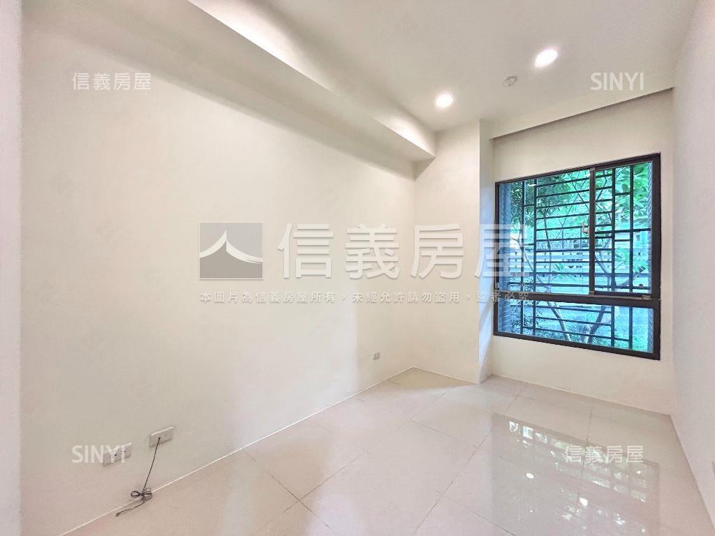 紐約ＣＢＤ三房平車房屋室內格局與周邊環境