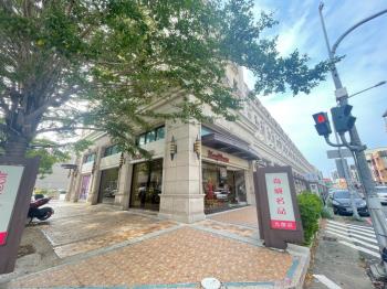 光復路黃金角間店面