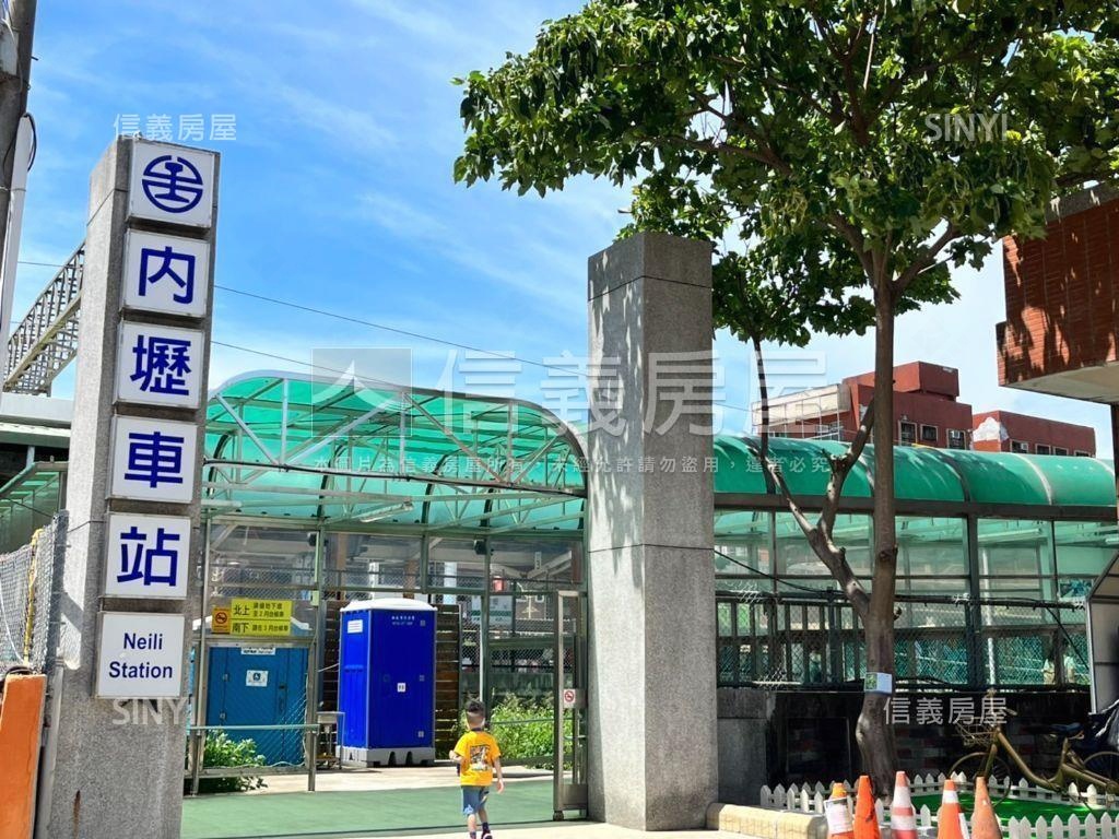 誠意出售自立國宅三房車位房屋室內格局與周邊環境