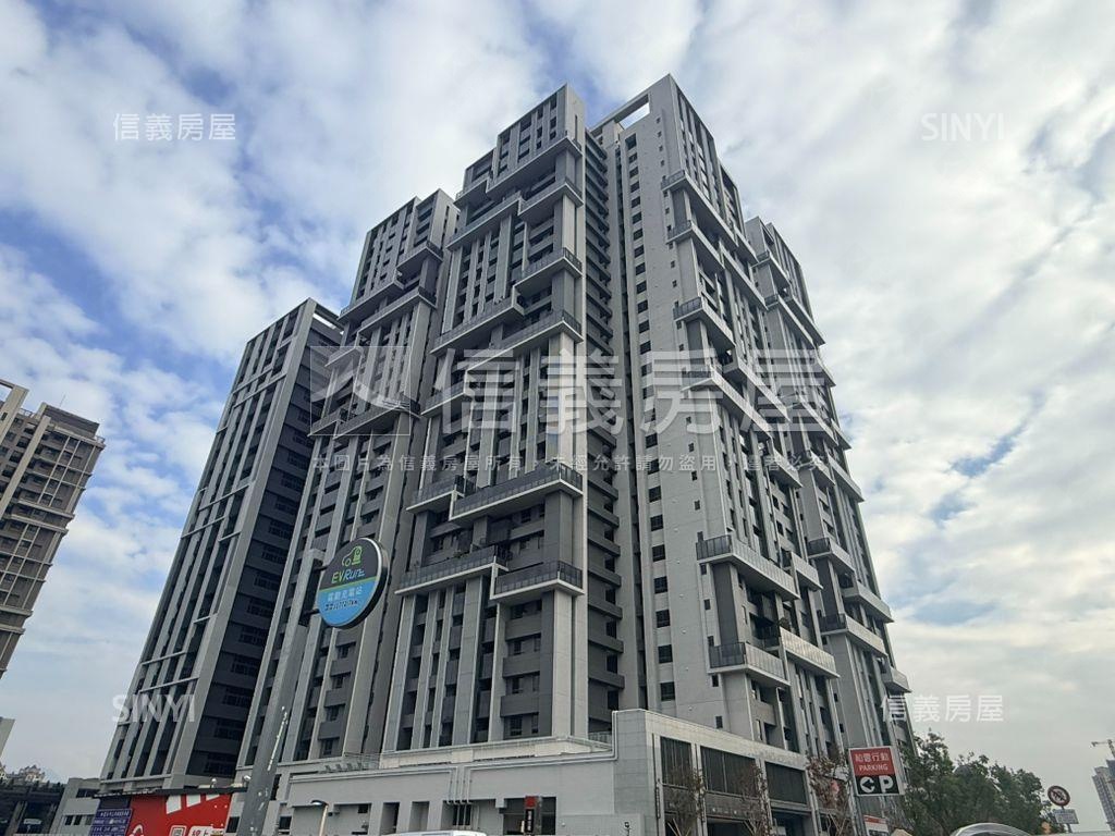 平轉湖濱城Ｇ１０附車位房屋室內格局與周邊環境