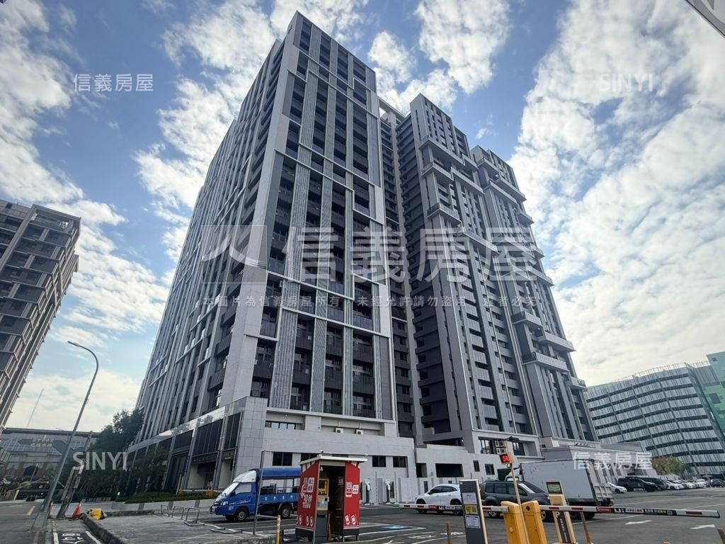 平轉湖濱城Ｇ１０附車位房屋室內格局與周邊環境