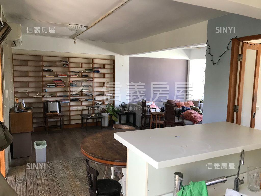 大安捷運景觀獨棟花園頂加房屋室內格局與周邊環境